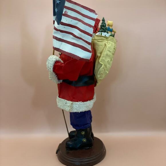 Vintage Cloth Tique?  Santa with Toy Bag and American Flag - Picture 5 of 8
